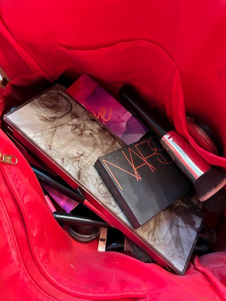 Louis Vuitton Dupe Cosmetic Bag! ❤️

#LTKtravel #LTKitbag #LTKunder50