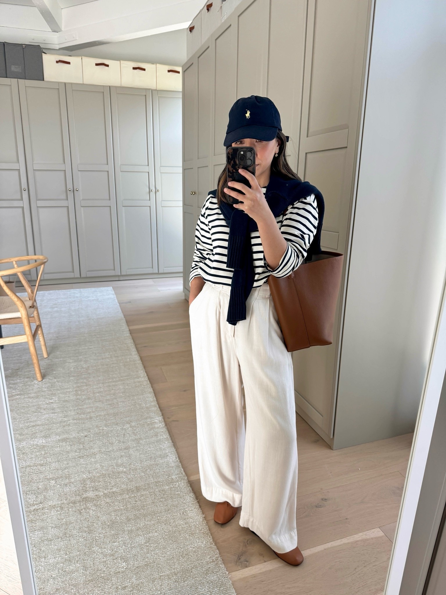 Wardrobe staples always coming through. I’ve had these pants for like 4yrs. They have an updated version. Just make sure you size up and wash and dry the pants to shorten them

Tuckernuck tee xs
Z Supply trousers small
Everlane flats 5 - sold out
Quince bucket
Celine sunglasses
Everlane boxy sweater xs
Polo Ralph Lauren hat 
Electric picks earrings

Spring outfits 2026, summer outfits, petite style

#LTKootd #LTKmomlife #LTKPetite