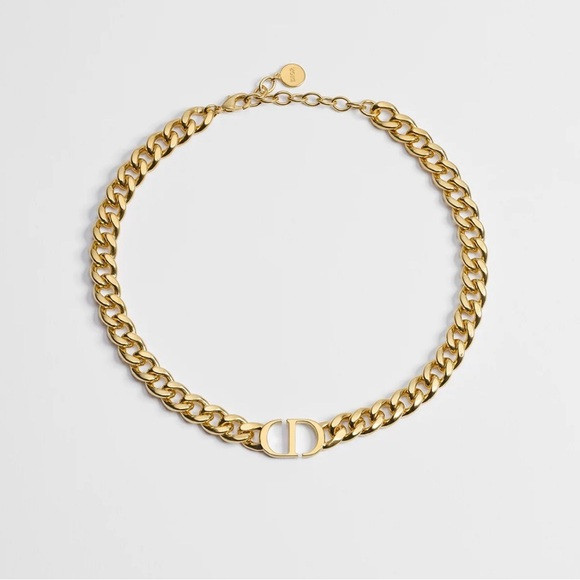 Christan dior necklace | Poshmark