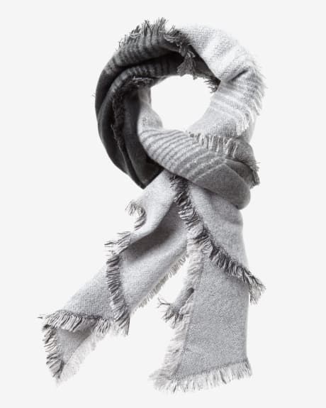 Bias cut striped scarf | RW&CO.