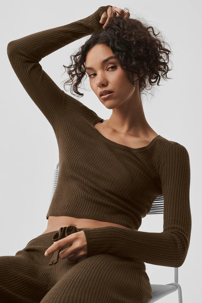 Sweater Knit Unwind Long Sleeve | Alo Yoga (US)