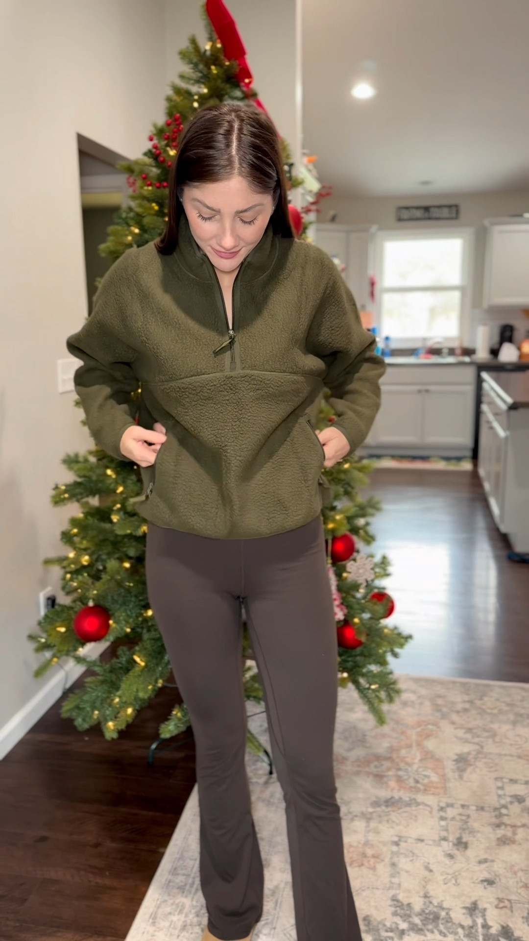 Aritzia taste on an Amazon budget ✨ I grabbed a size large. I am 5’11 152 lbs. Comes in multiple colors!! Perfect for the first snow of the season today!! ❄️☃️

Comment SHOP for links. 🔗



#LTKGiftGuide #LTKCyberWeek #LTKHoliday