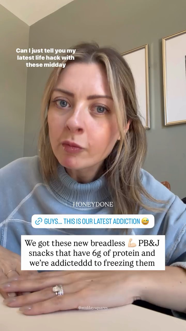 @middaysquares  HONEYDONE We got these new breadless 💪🏻 PB&J snacks that have 6g of protein and we’re addicteddd to freezing them  @paigetraederstanley