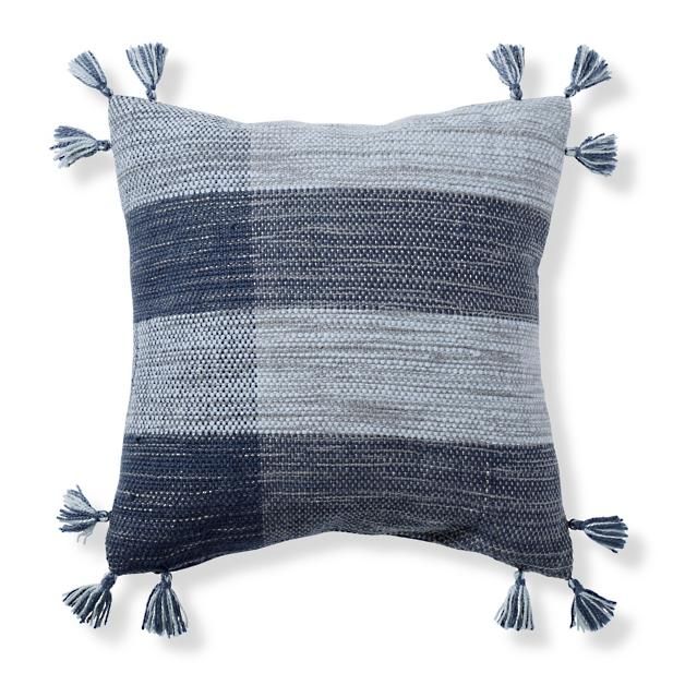 Laguna Outdoor Pillows | Grandin Road | Grandin Road