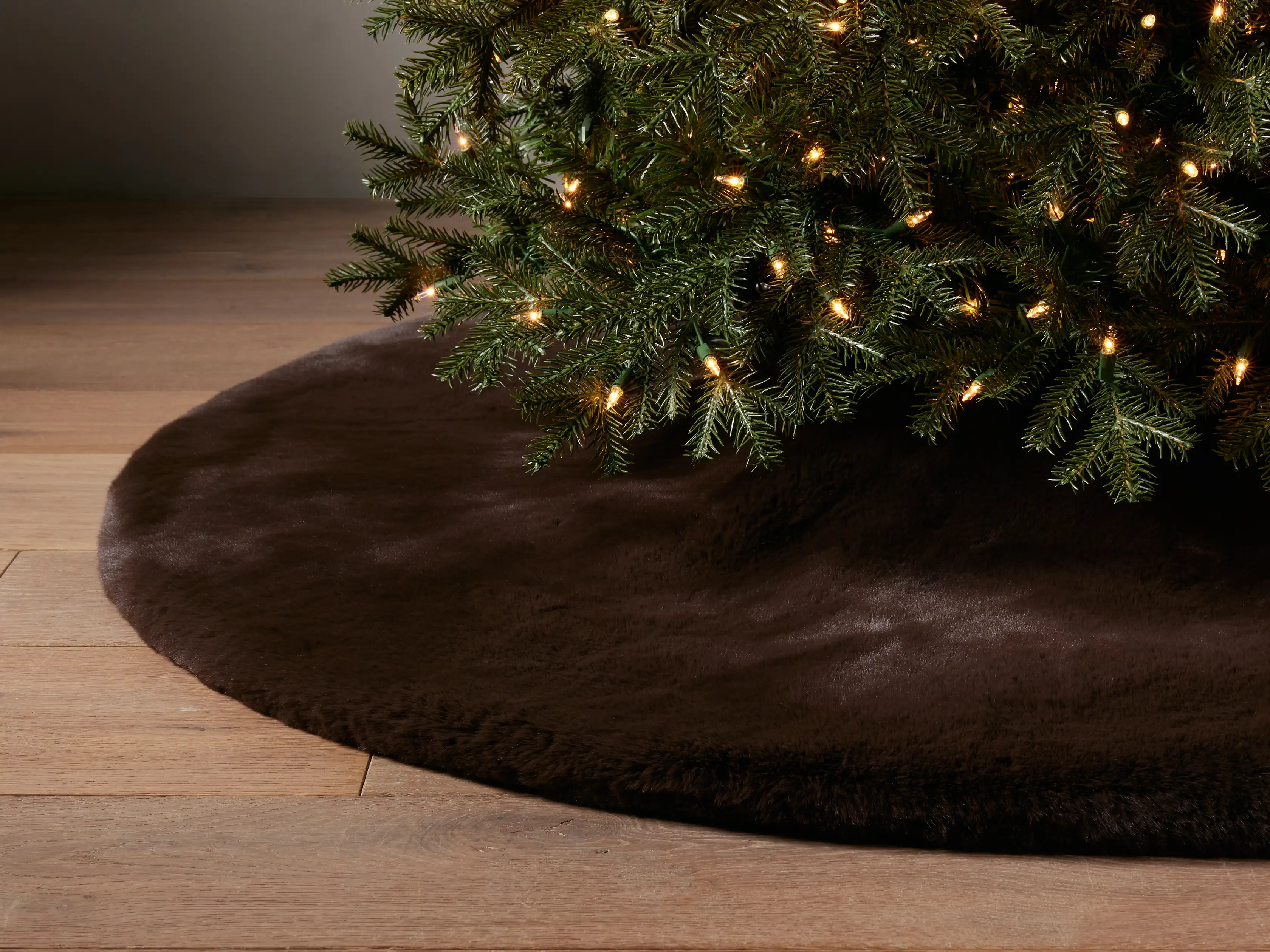 Faux Rabbit Fur Tree Skirt | Arhaus