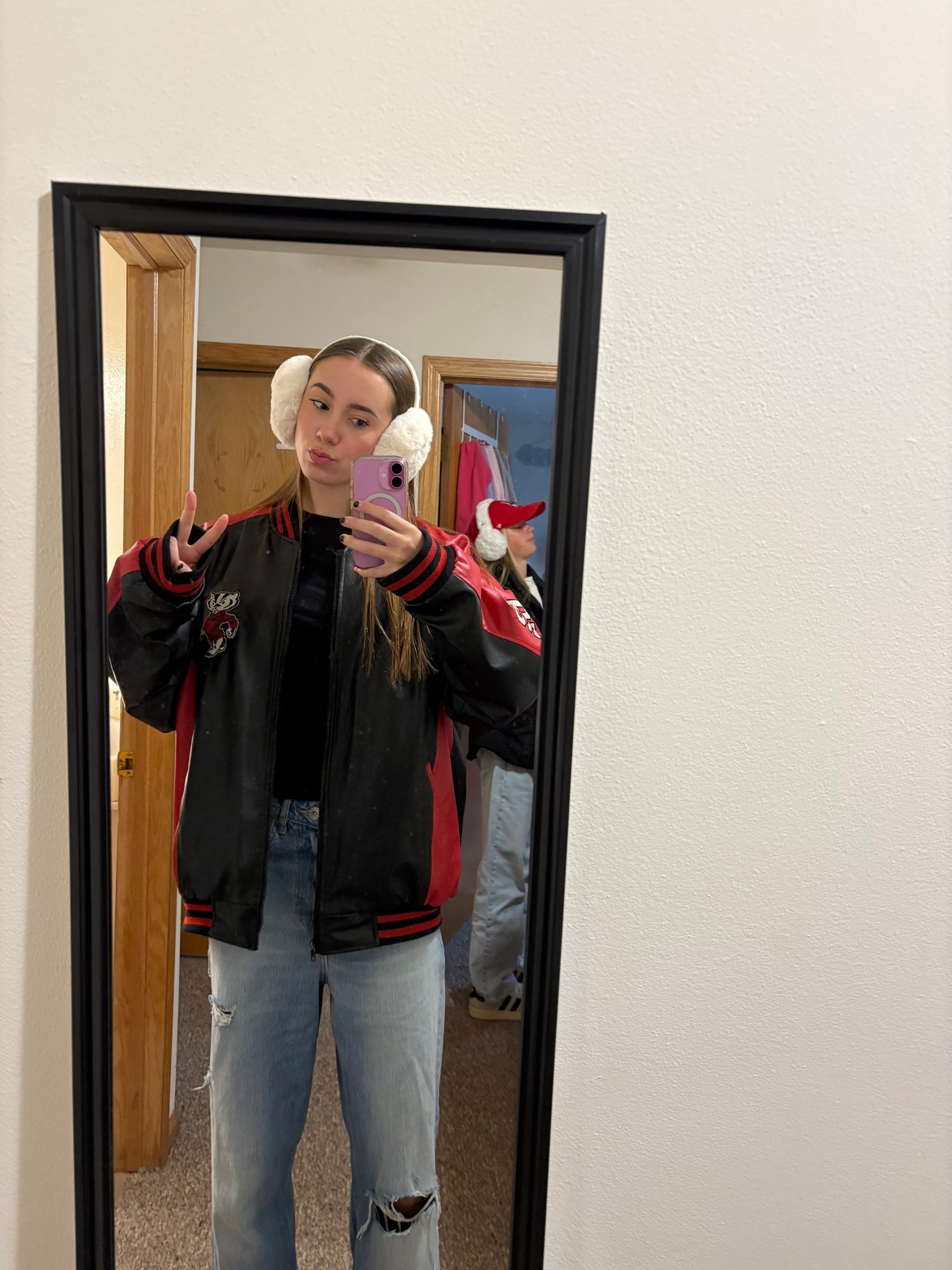 Wisconsin WIN!! Outfit details
Jacket - oversized XL from Depop
Shirt - true to size (S)
Jeans - run large (2) from ZARA
Boots - true to size (8)

#LTKSeasonal