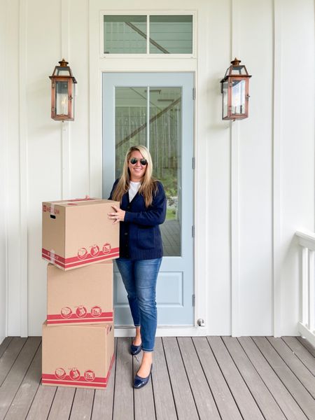 It’s hard to believe, but moving week is finally here! 📦 🏡 #walmartpartner It’s been a long time coming but we’re moving to our new build this week and we couldn’t be more ready! We’ve been packing like crazy and I’m excited to decorate our porch for fall! This cozy @walmartfashion two-toned grandpa cardigan, my favorite $18 jeans, and comfy quilted ballet flats will also be perfect for fall! It’s fully stocked and comes in five colors (I also have the cornflower blue) and has a perfect 5-star rating! Linking a few other fall favorites you may love too!
.
#walmartfashion #ltkseasonal #ltkunder50 #ltkover40 #ltkmidsize #ltksalealert #ltkhome #ltkfind #ltkunder100 #ltkworkwear #ltktravel #ltkshoecrush 

#LTKover40 #LTKSeasonal #LTKunder50