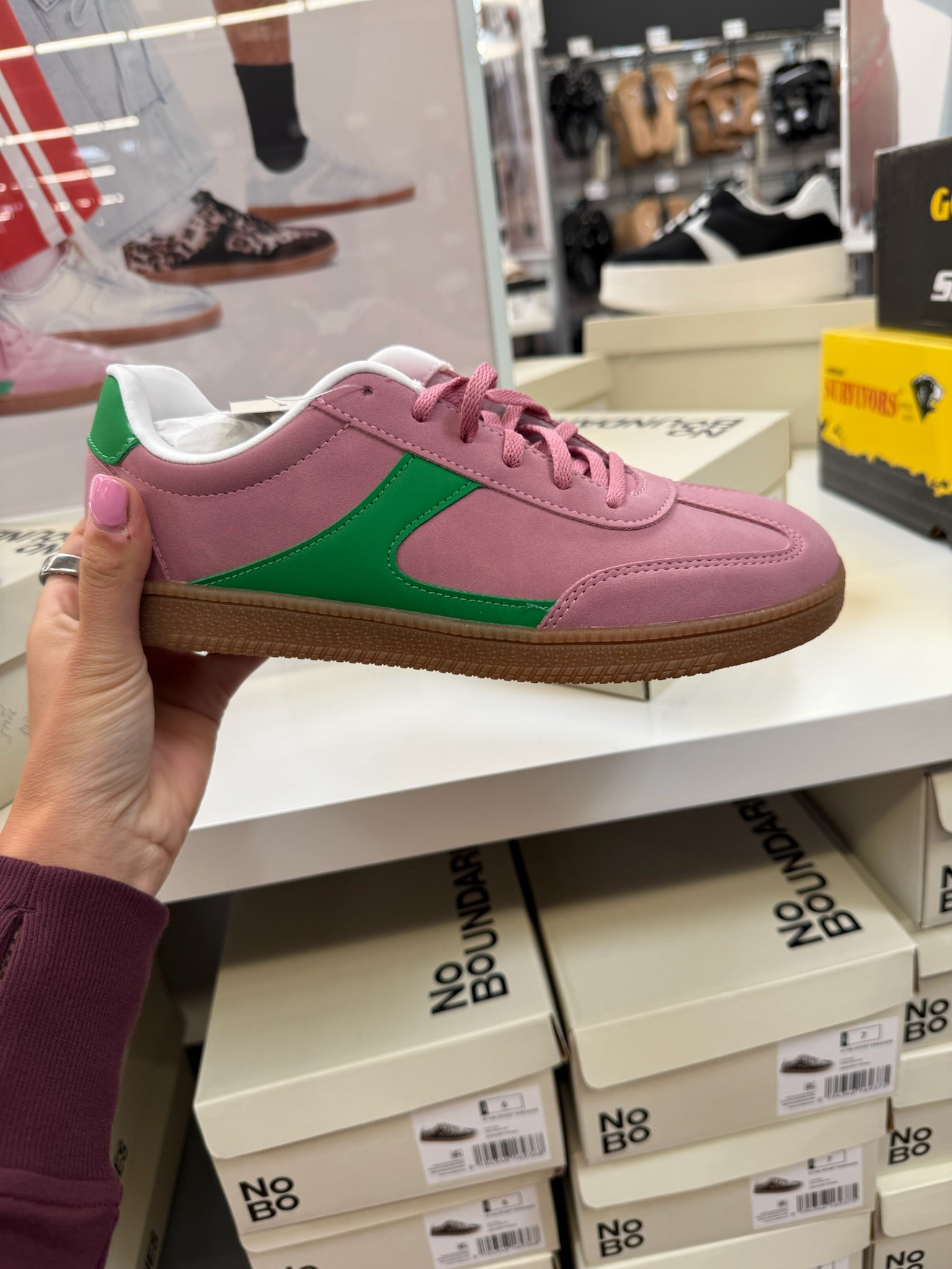 Cute Adidas look-alike

#LTKStyleTip #LTKSeasonal #LTKFindsUnder50