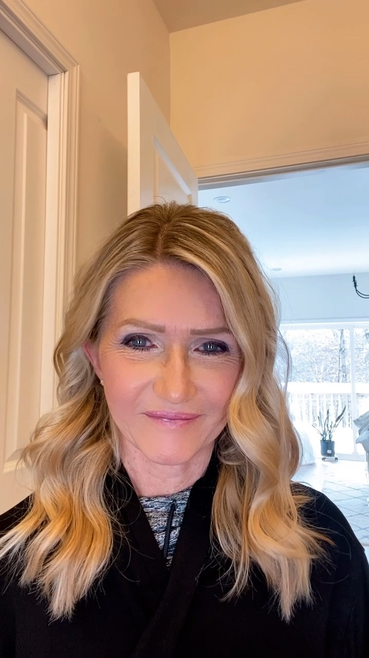 Skincare goals for 2025 ✨ Start your journey to your best skin yet with the Solawave Wand – a 4-in-1 skincare must-have! 🌿 Now 35% OFF!

#LTKBeauty #LTKSaleAlert