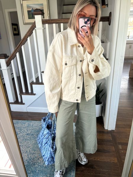 Spring Outfit
Travel Style.
These pants are so good for travel.  And I’ll be wearing this jacket non-stop

#LTKtravel #LTKover40 #LTKstyletip