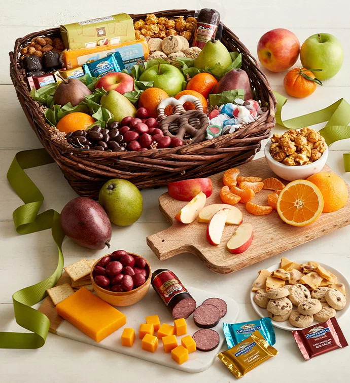 Distinctive Fruit & Sweets Gift Basket Deluxe | Harry & David