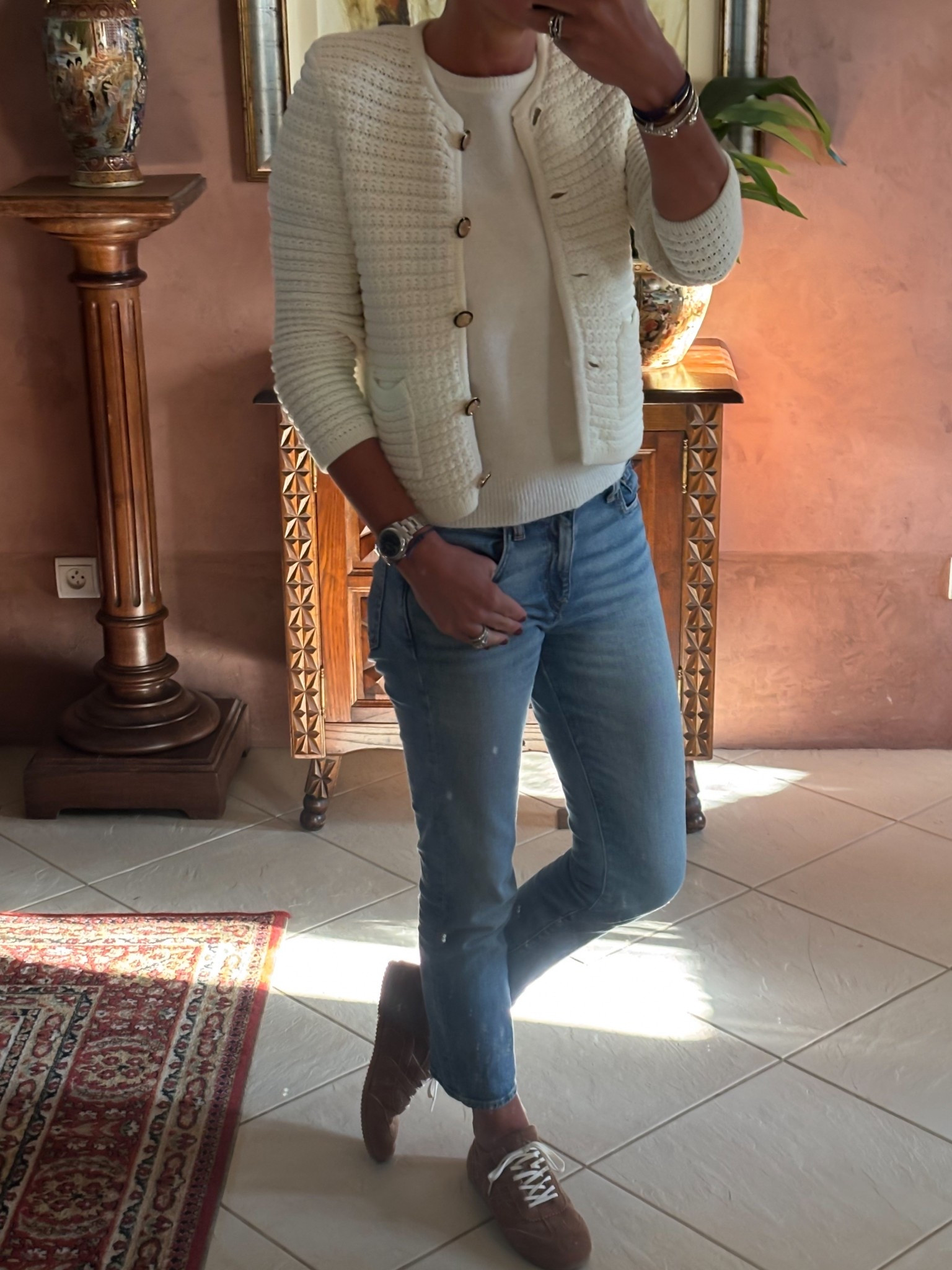 Everyday timeless neutrals
.
#mymidlifefashion #whatimwearing #outfitideas #everydayfashion

#LTKeurope #LTKover50style #LTKautumn