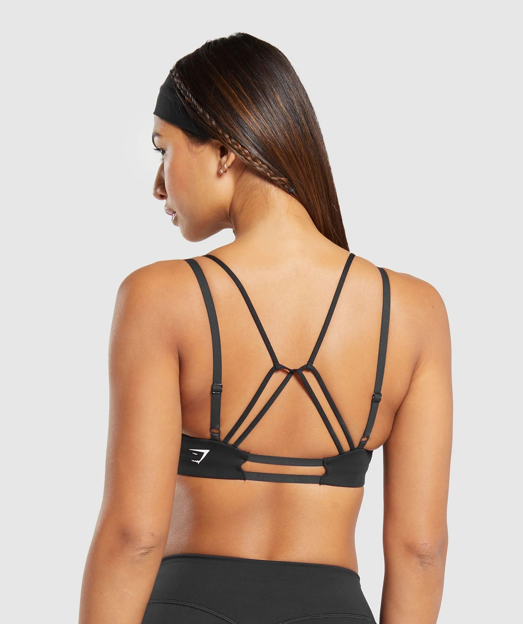 Gymshark Strappy Back Light Support Sports Bra - Black | Gymshark UK