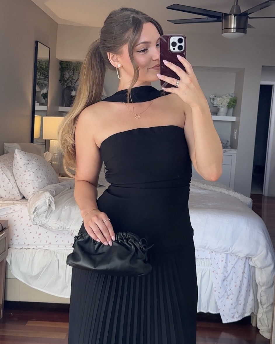 Discount code for Commense: KassinMarie_12 | Outfit of the night 🤍



#LTKBeauty #LTKParties #LTKStyleTip