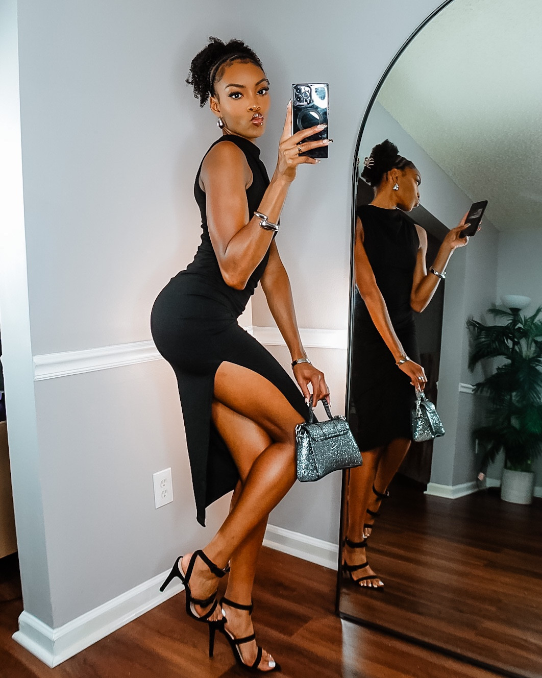 super cute essential dress! we love a little black dress 🖤

#LTKfindsunder50 #LTKstyletip #LTKSeasonal