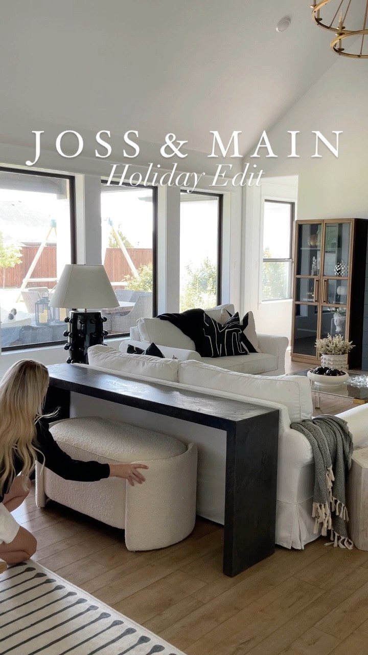 I love my pieces from the @jossandmain Holiday edit! #JossandMainPartner These pieces make decorating so fun and easy! Everything is so versatile and amazing quality! One of the best parts is, everything arrived in days with fast and free shipping! 

#JMHolidayEdit #Interiors #InteriorDesign #LivingroomDecor #LivingroomInspo #Reels #InstagramReels #ReelitFeelIt #HomeDecor #FallDecor #HolidayDecor #MakeHomeYours #LTKHome #LTKUnder100 (more trendy hashtags can be added)

#LTKSeasonal #LTKhome #LTKstyletip
