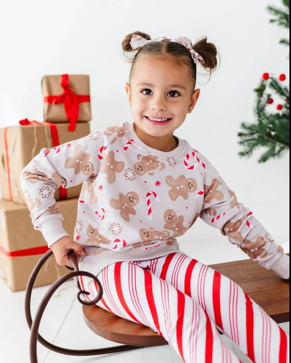 Baking Spirits Bright Crew Neck Sweatshirt | Bums & Roses