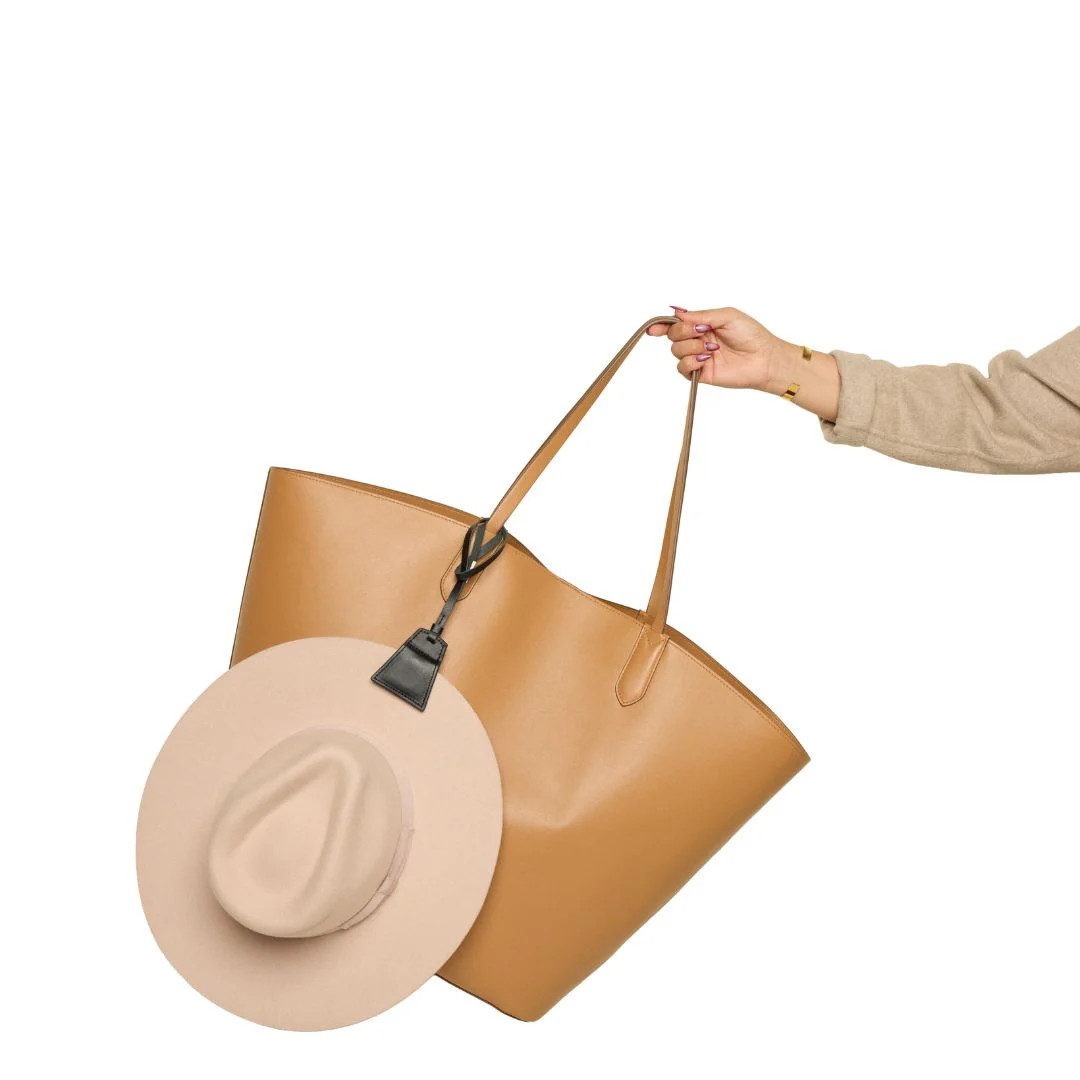 The Lasso TOPTOTE Hat Clip | Lindsay Albanese