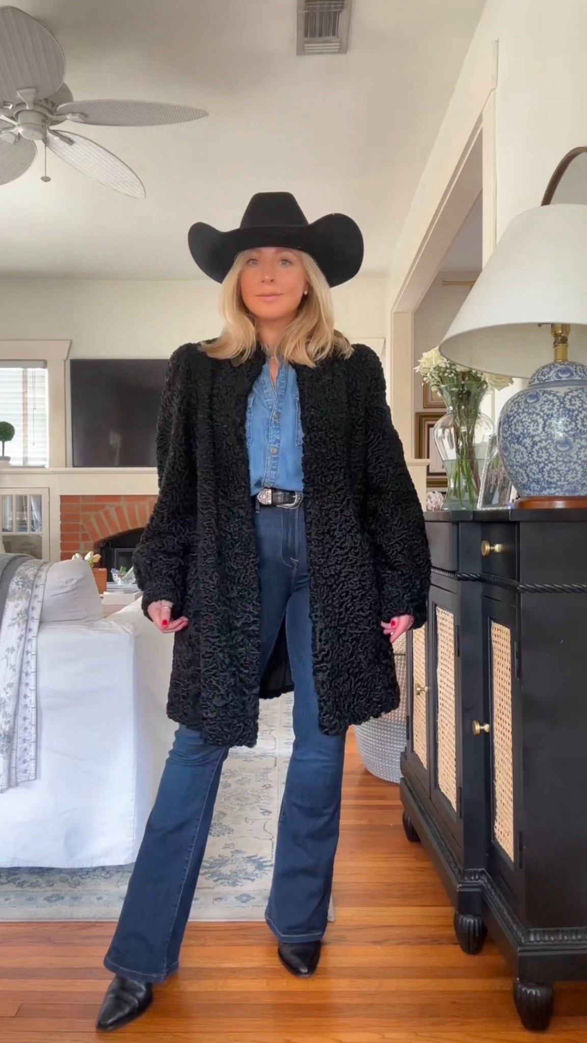 Cold weather rodeo / western look

#LTKSeasonal #LTKgrwm #LTKootd