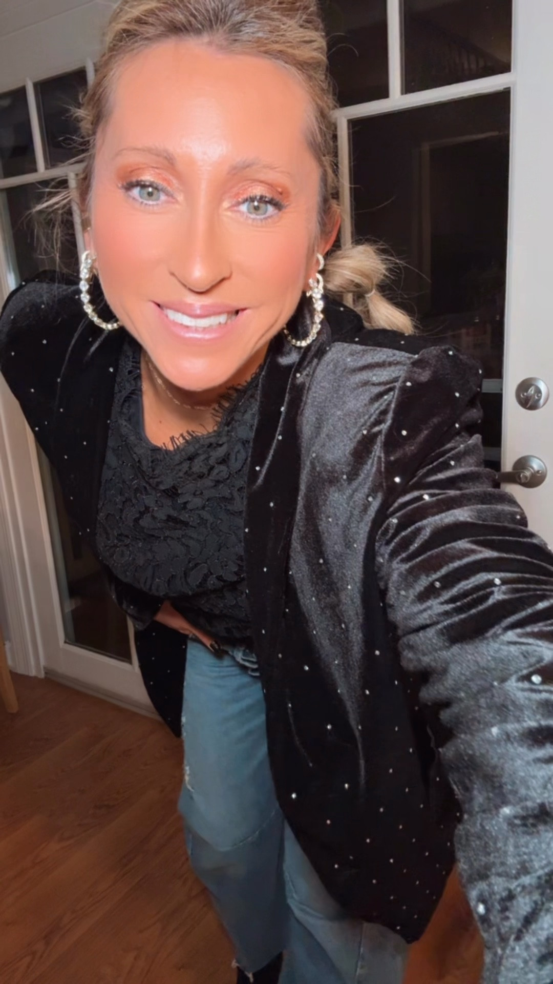 VICI! Take 3

Love this velvet blazer over the lace top too! So many possibilities for both pieces! Use code LINDSAYSAVE35 for a great discount ❤️

#LTKStyleTip #LTKHoliday #LTKFindsUnder100