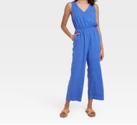 Spring Outfits! Blue linen jumpsuit! Target outfit! Target fashion! 