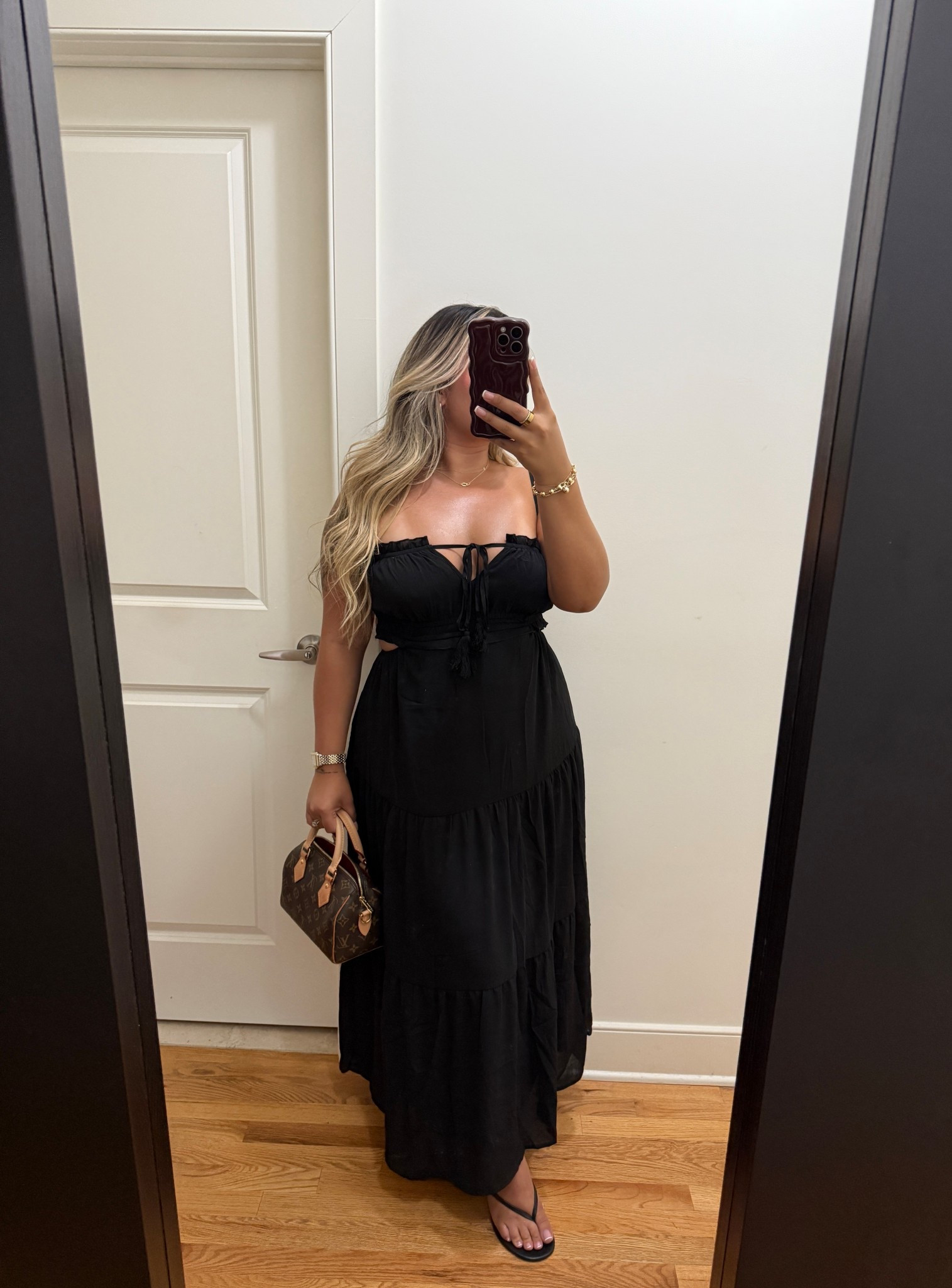 One of my best sellers from last year🥰 perfect for spring/summer/vacation/winery! Wearing a size M🖤

#LTKSeasonal #LTKTravel #LTKMidsize