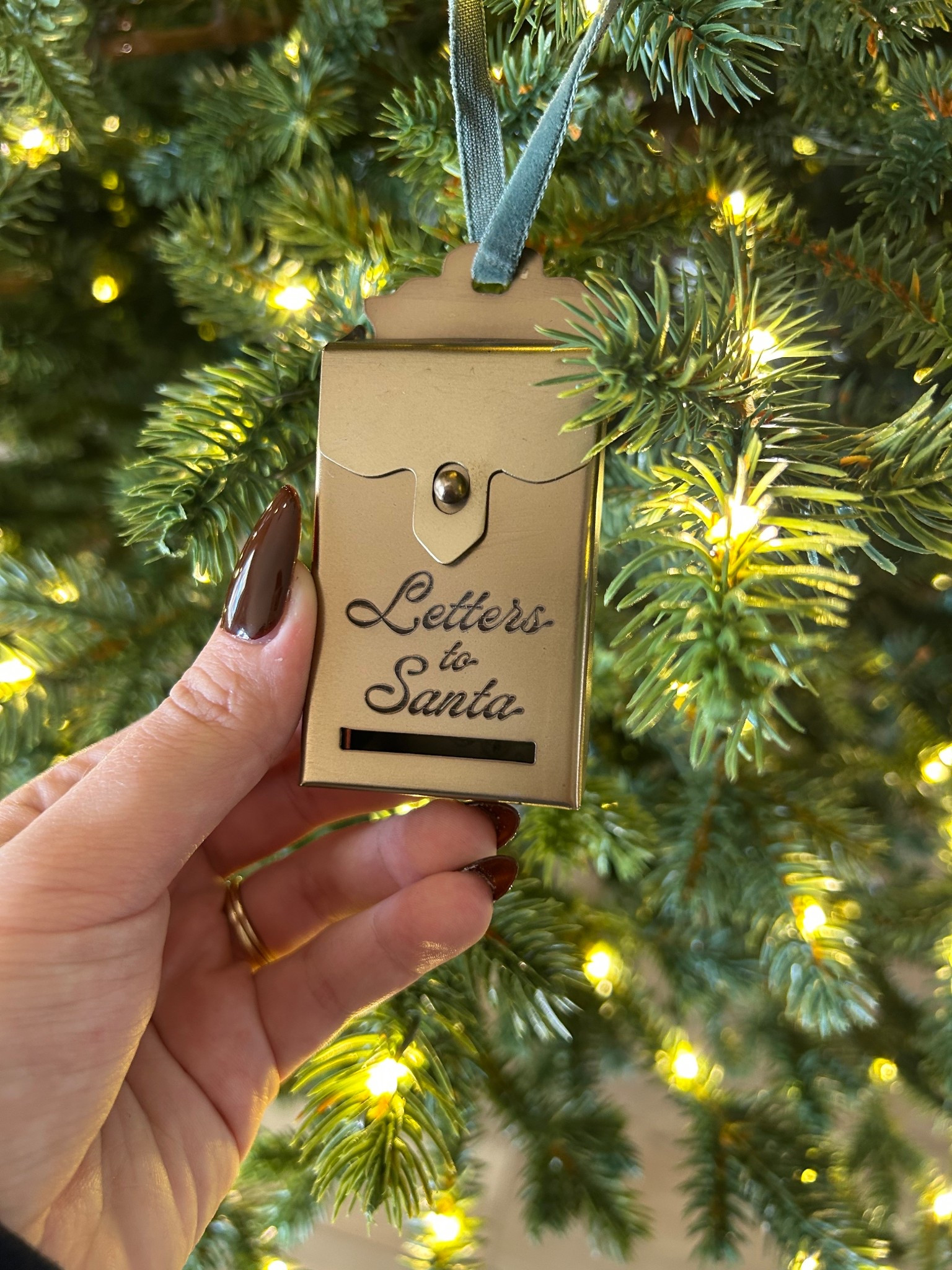 How cute is this?!? 

#LTKGiftGuide #LTKSeasonal #LTKHoliday