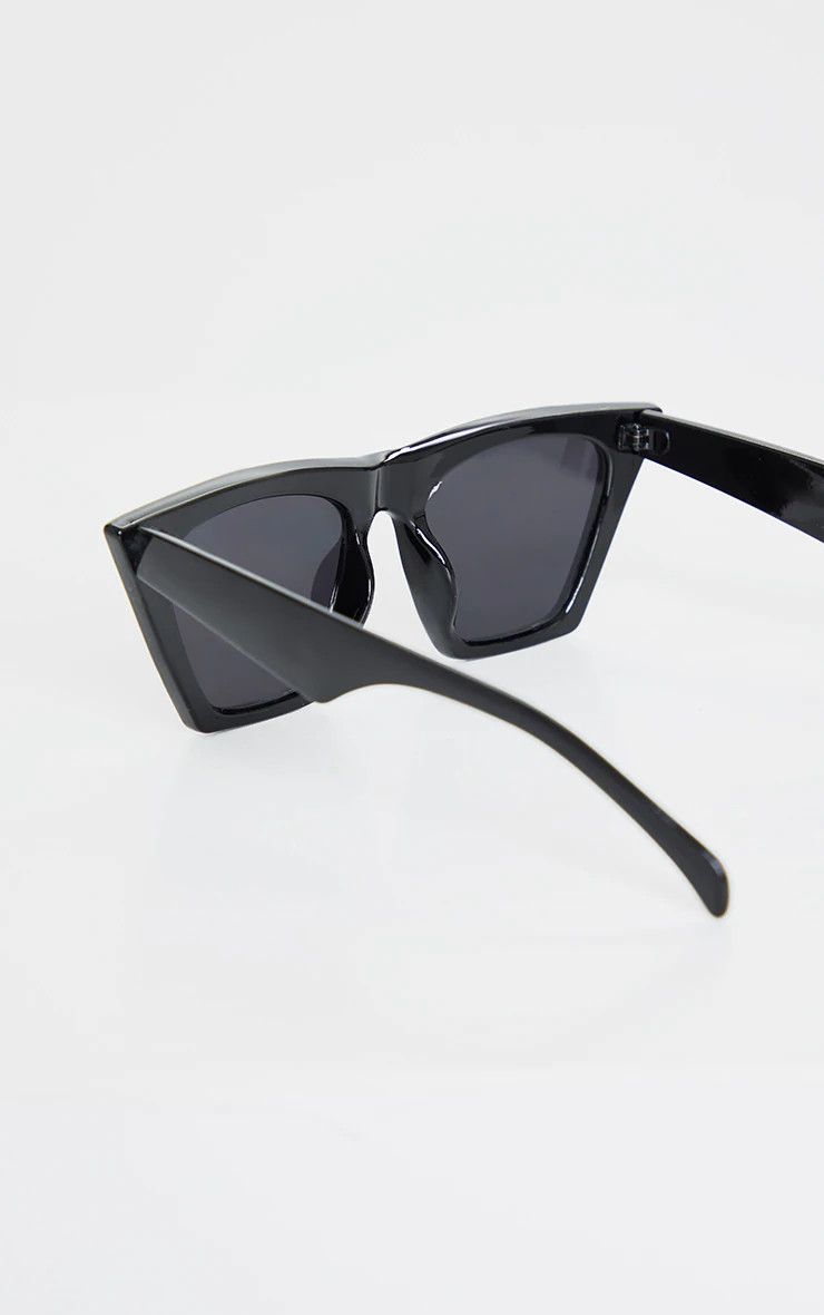 Black Triangle Sunglasses | PrettyLittleThing UK