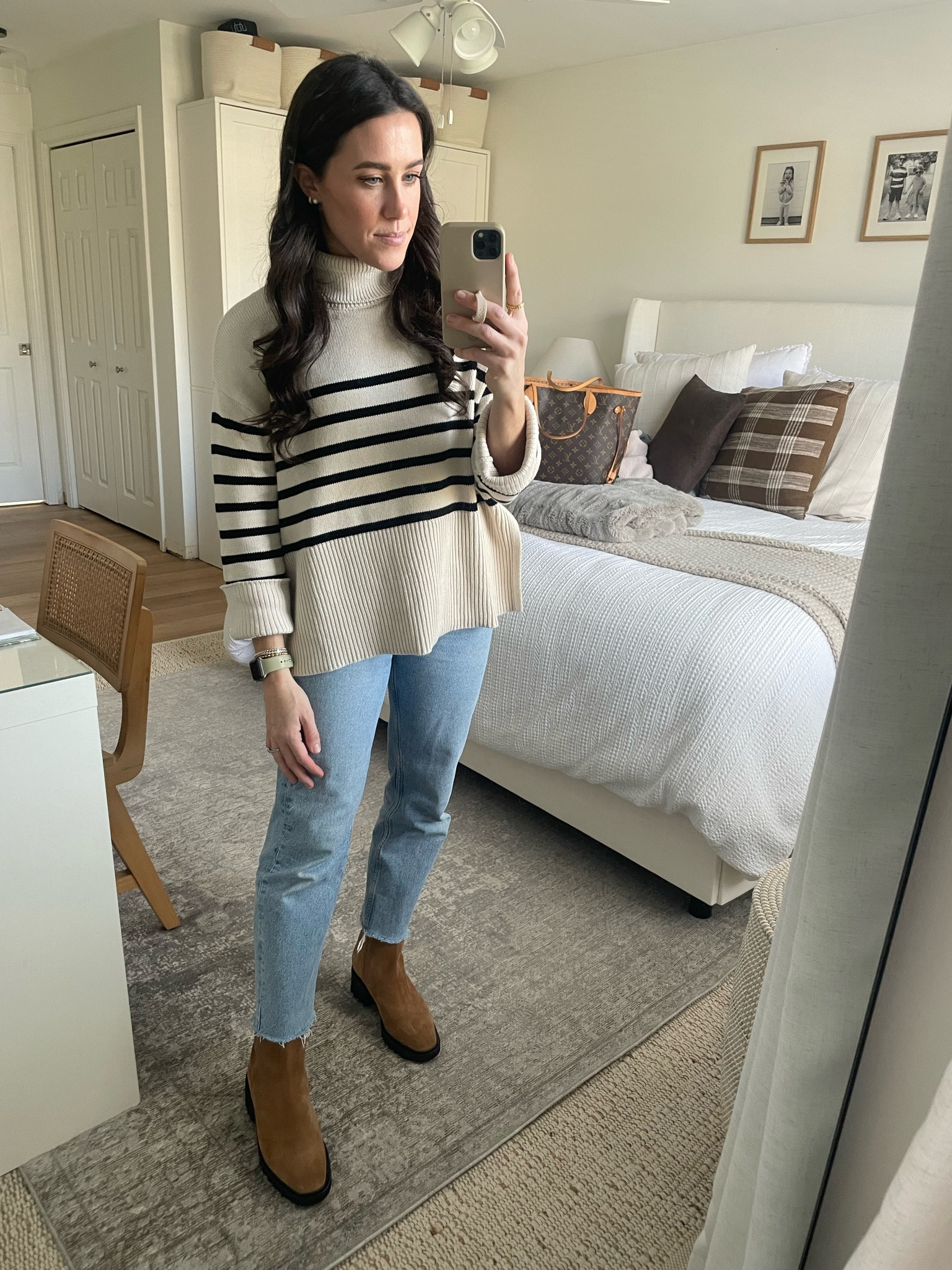 1.4.24
Gap sweater small
Mango jeans 2
Aquatalia boots 9

#LTKSeasonal #LTKstyletip