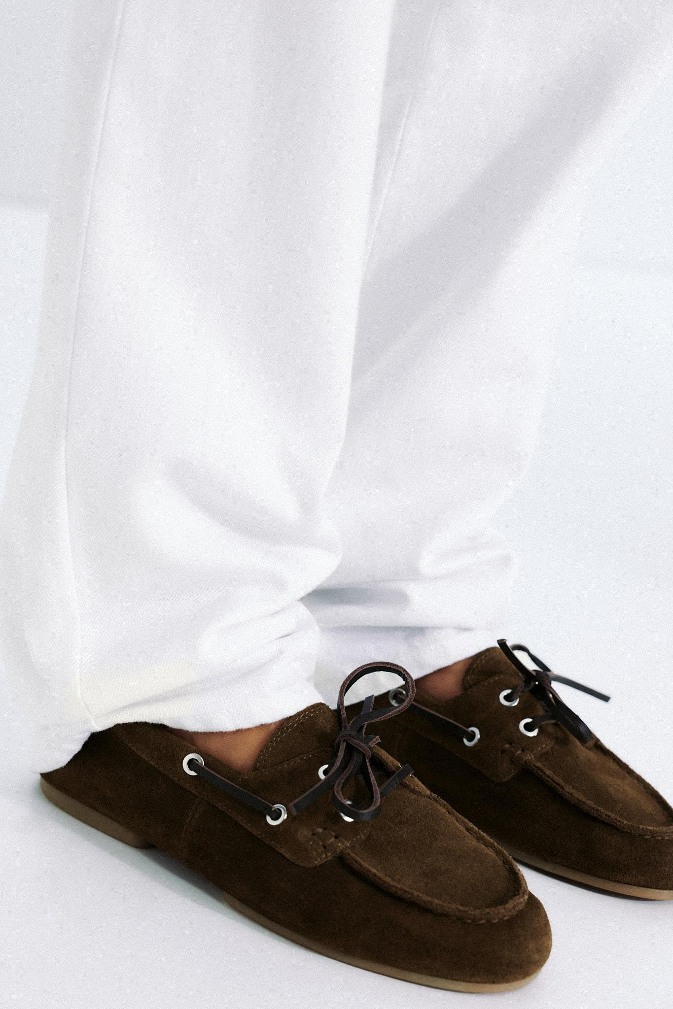 SPLIT SUEDE TOPSTITCHED LOAFERS | Zara UK