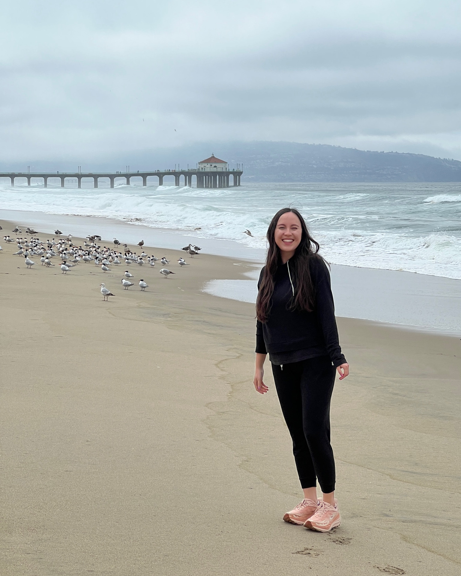 Women’s vuori travel outfit with the halo hoodie and performance joggers. Wearing small in both. Pink running shoes ✨

#LTKStyleTip #LTKActive #LTKTravel
