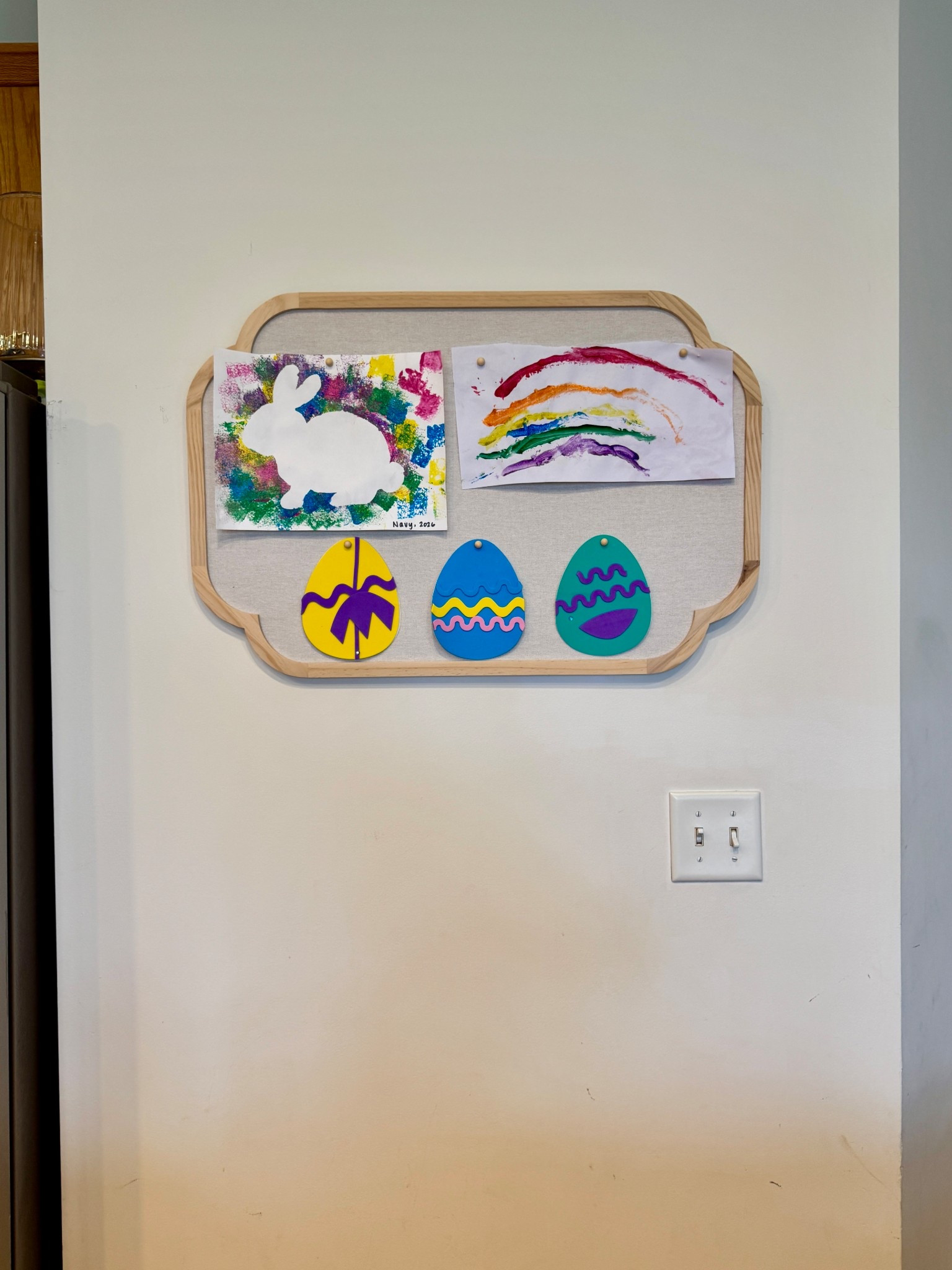 Obsessed with this pinboard in our kitchen to display all my kids’ artwork! 😍

Bulletin board | home decor | home office | playroom art | 


#LTKHome #LTKmomlife #LTKKids