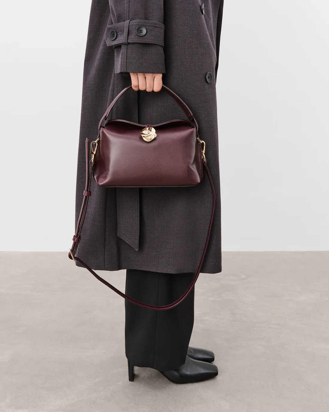 Hanna Mini Bag Leather Burgundy | Flattered