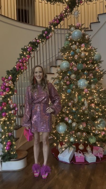 Looking for the perfect Holiday Party outfit? I’ve got you covered! Whether it’s a GNO, formal or casual there is a look for everyone. Of course there is pink and sequins but we also have a cute pants look as well!

#officeparty #holidayparty #holidaypartyoutfits #holidaypartydresses #holidaypartyideas #festivelooks #christmaslooks #holidaylooks #seasonalstyle #christmasparty  #christmaspartylooks  #christmaspartystyle  #christmaspartydress  #christmaspartyoutfitideas

#LTKHoliday #LTKSeasonal #LTKstyletip