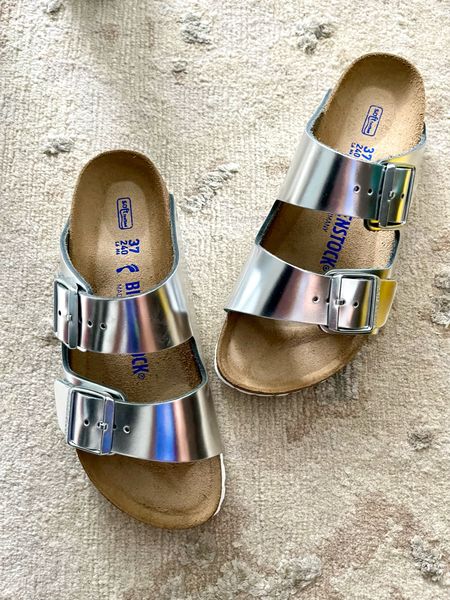 Metallic silver Birkenstock sandals for summer
Silver metallic Birkenstock, Arizona style, classic sandal for everyday casual wear
Run big, size down 


#LTKSeasonal #LTKshoecrush