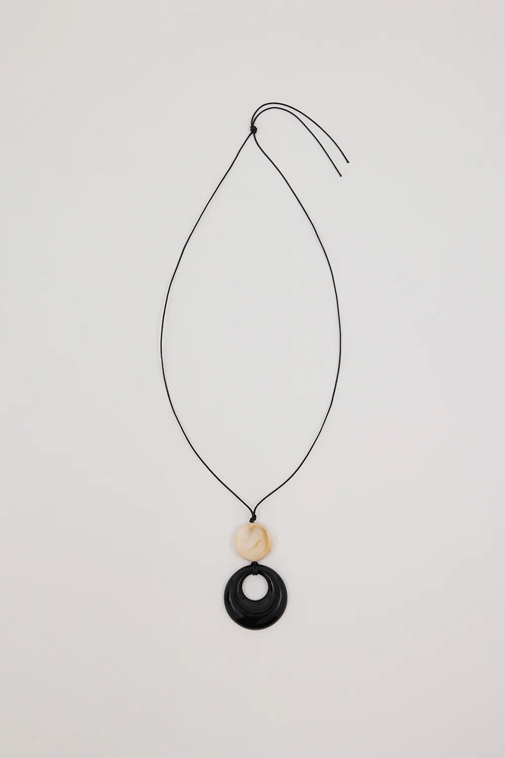 ANNA ROSSI ALBA RESIN NECKLCE BLACK | DISSH