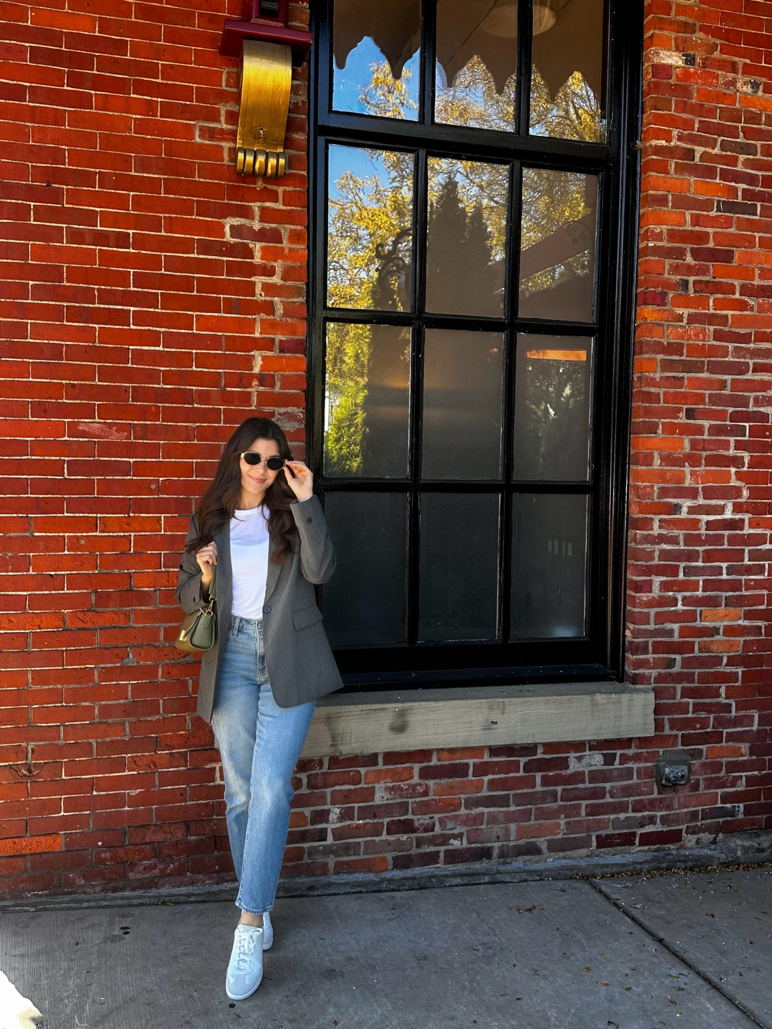 Fresh kicks for Fall 👟

// Meet, the ‘Drew’ in white pistachio from @frankie4footwear ✨ 

I’m loving the hint of green on the back & I can’t get over how comfortable these sneakers are! 

🚨 Use my code LTK_CAROLINE15 to get 15% off your order! 

You can shop my sneakers and other Frankie4Footwear I’m loving at the links below!

#frankie4 #frankie4footwear #frankie4partner #stepbeyondtheordinary #sneakers #fallshoes #ad #gifted

#LTKGiftGuide #LTKShoeCrush #LTKStyleTip