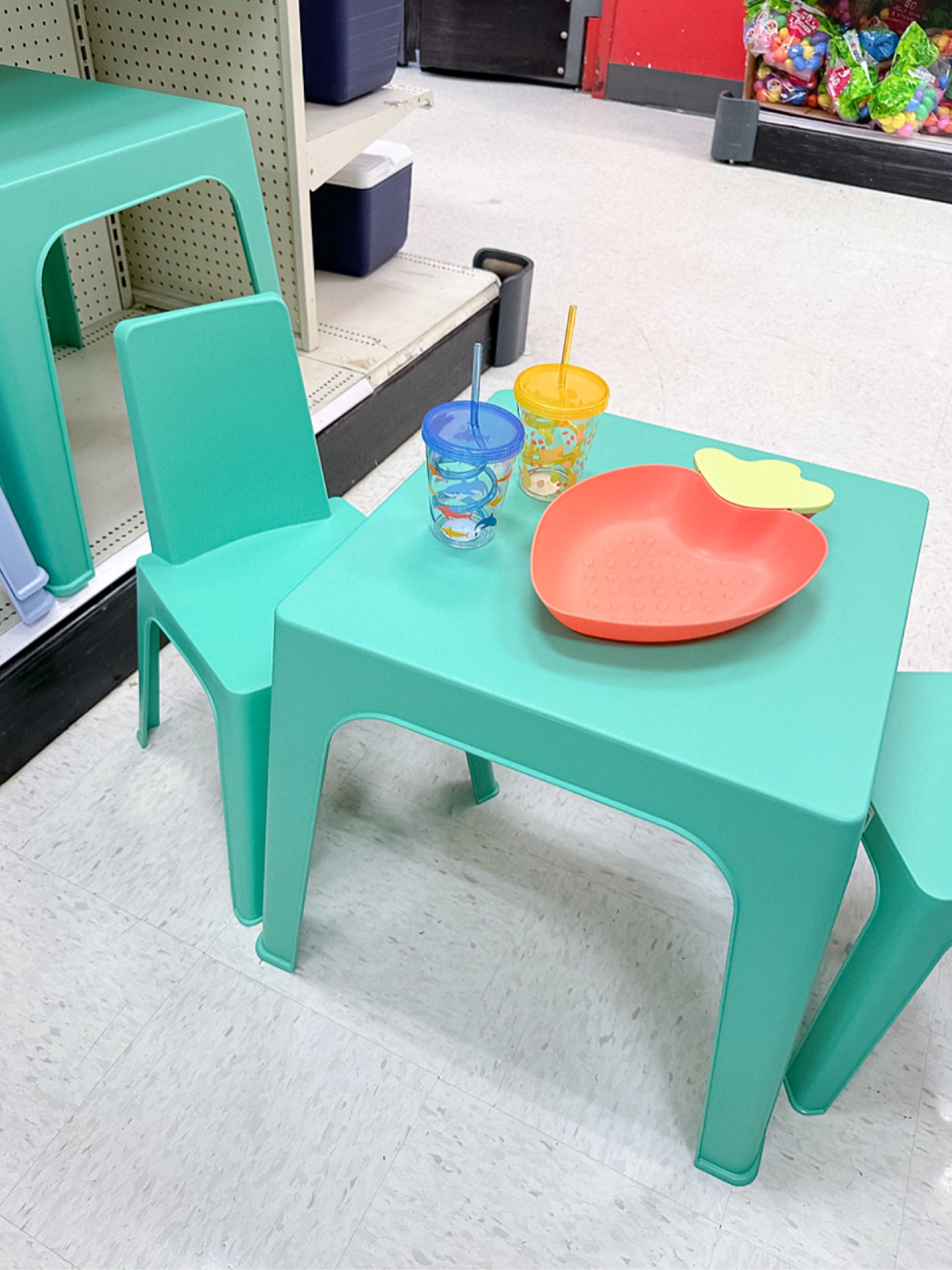 Buy target chairs for kids Free Shipping - Main Image