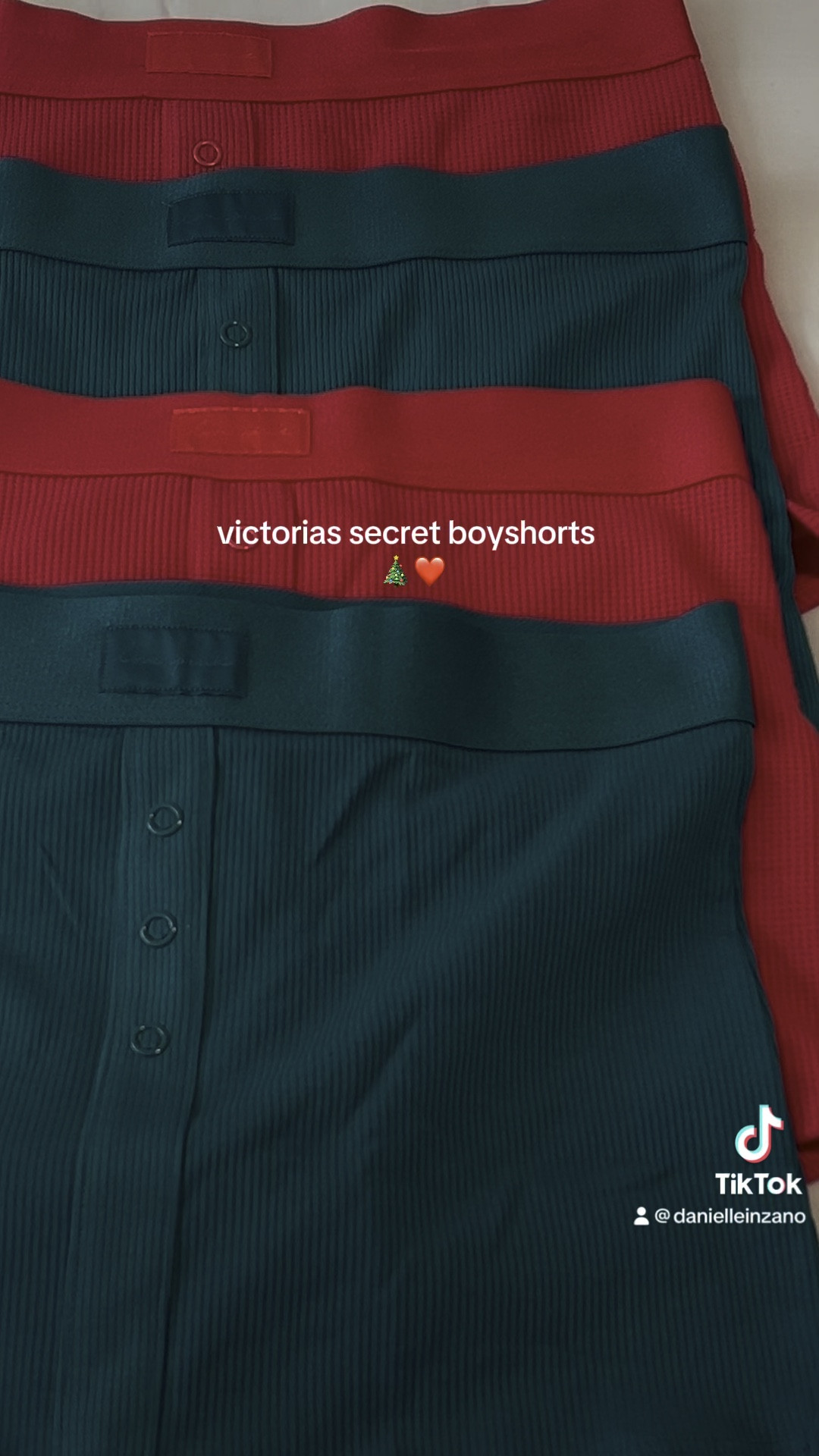 And they’re 5/$30 right now!! ❤️💚

#LTKbeauty #LTKGiftGuide #LTKHoliday