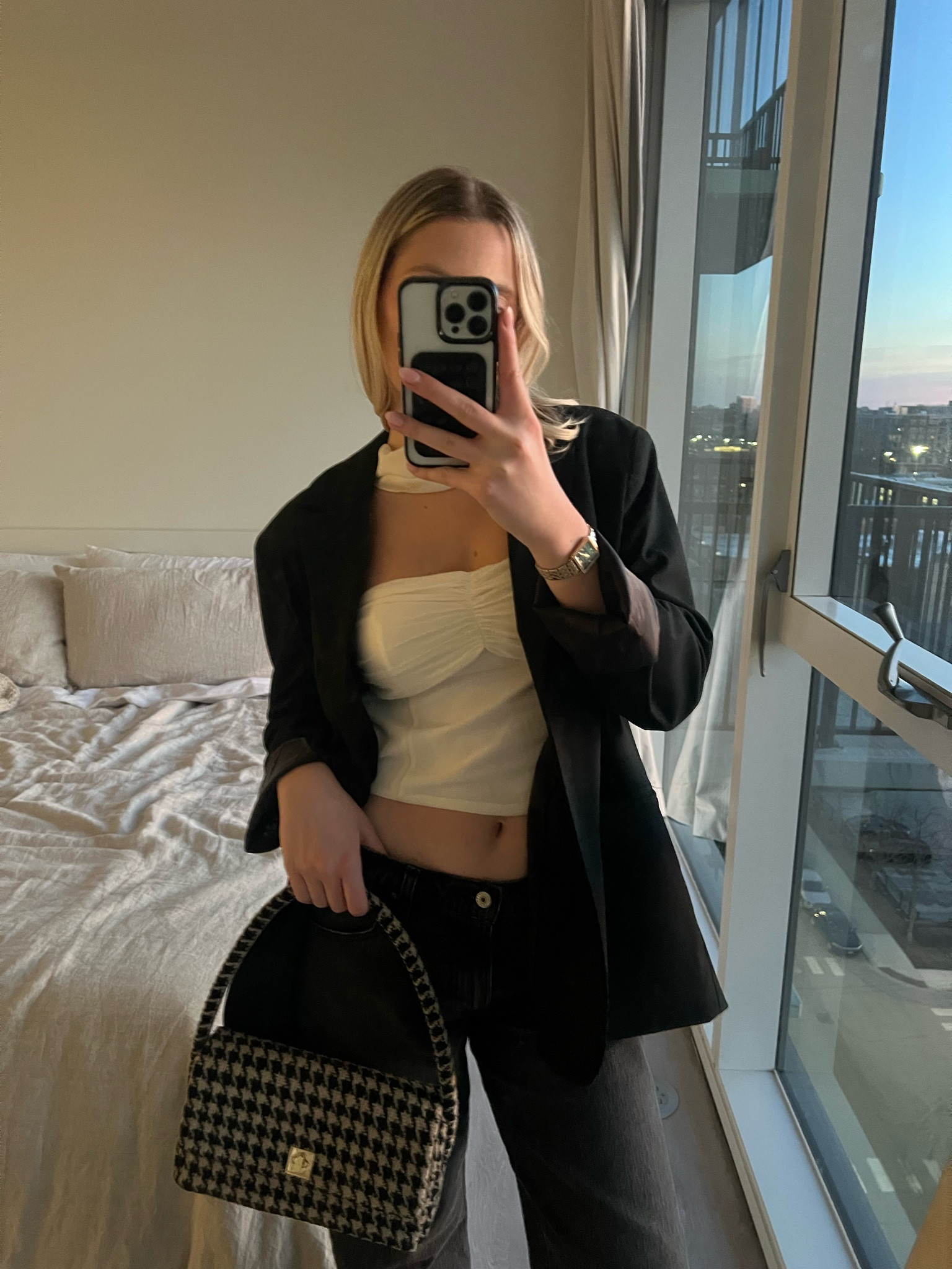 OOTN for date night🖤 celebrating our 5 year anniversary

#LTKStyleTip #LTKFindsUnder50 #LTKFindsUnder100