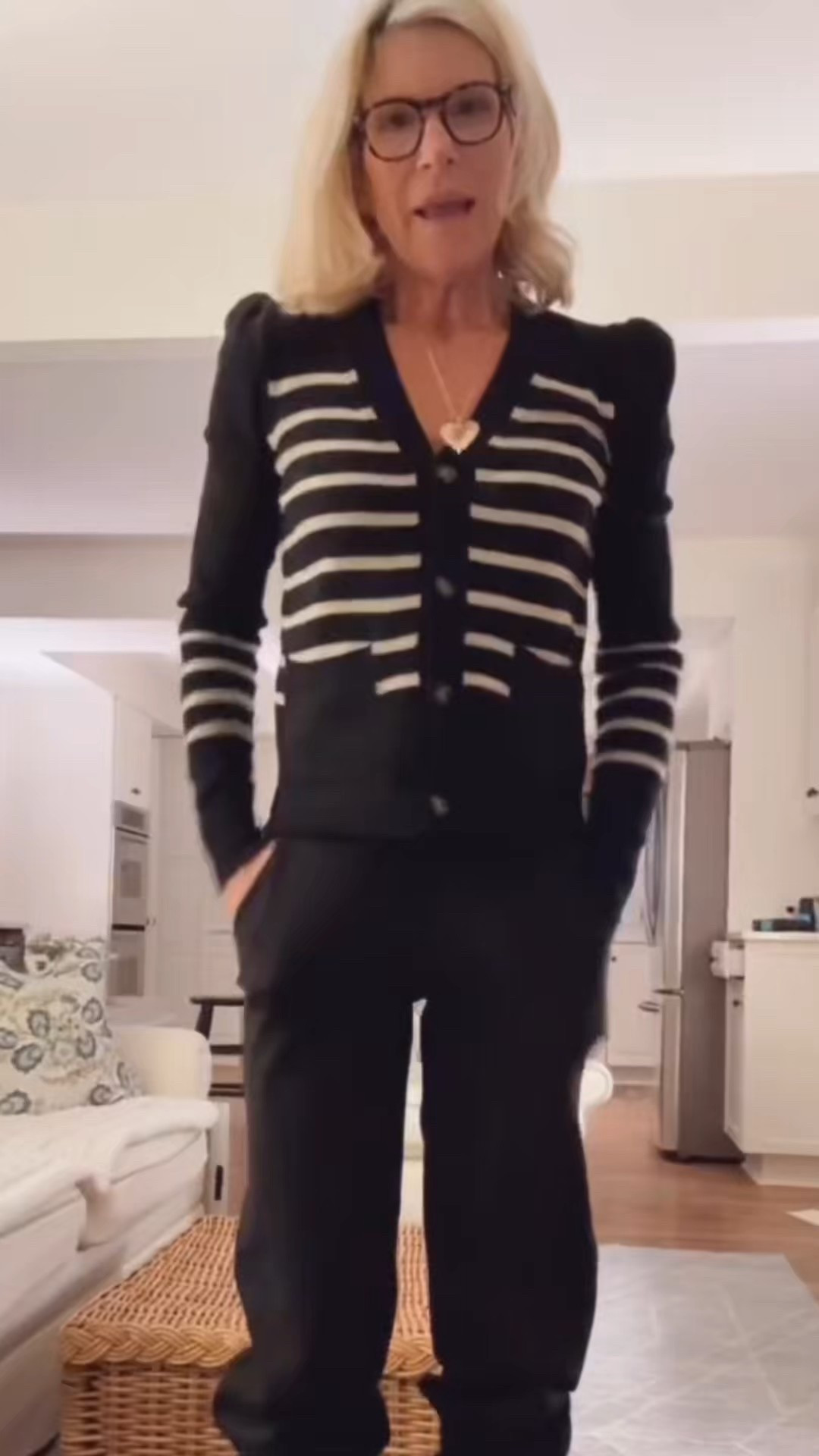 old cardigan sweaters just hit different. this one’s from a few years ago, but i found some really good similar ones. and these black pants? honestly the best. easy, comfy, done.

#casualstyle #everydayoutfit #ltkstyle #ltkwear #outfitinspo #classicstyle #wardrobebasics #effortlessstyle #everydaylook

#LTKOver40 #LTKSaleAlert #LTKootd
