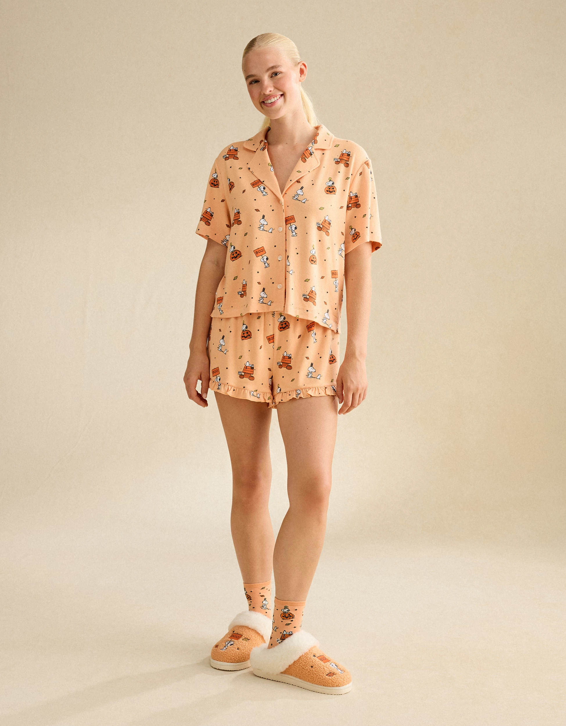 AE Snoopy Boo! Scuff Slipper | American Eagle Outfitters (US & CA)