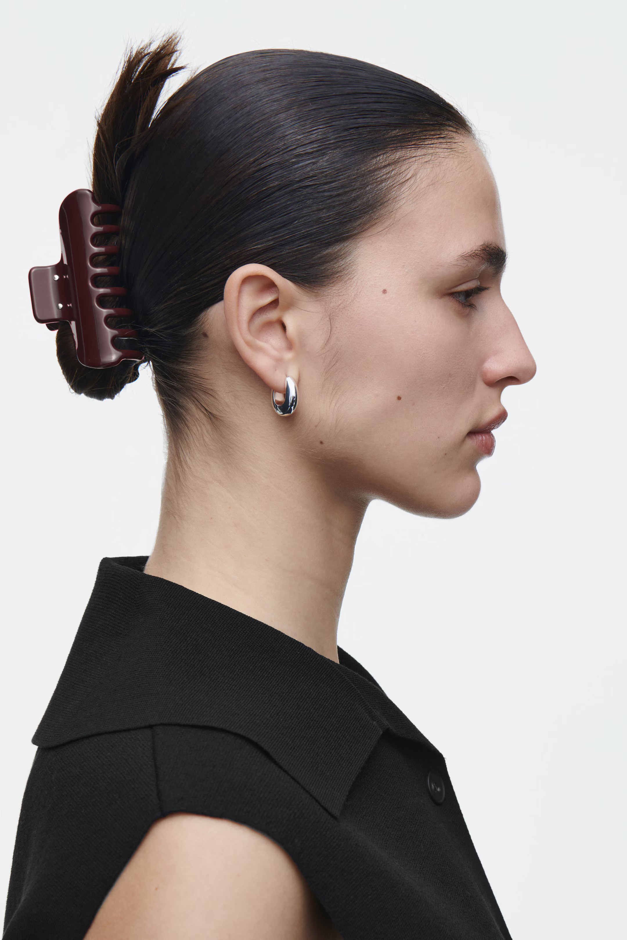 CLAW HAIR CLIP - BURGUNDY | COS | COS UK