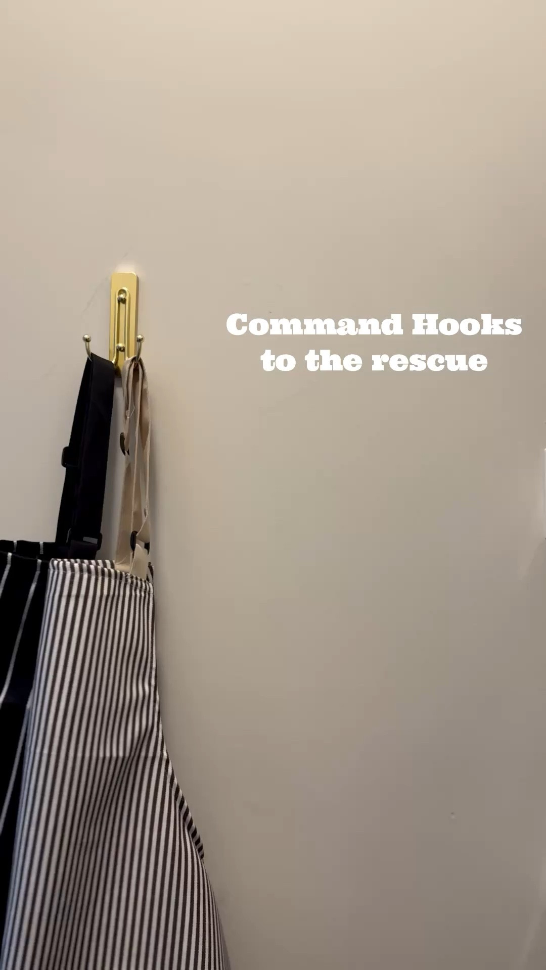 One thing im going to do, is find a use for Command Hooks somewhere in my home. And I found another spot…in the pantry lol.

#commandhooks #storage #homeorganization #pantryorganization #housetohome

#LTKstorytime #LTKHome