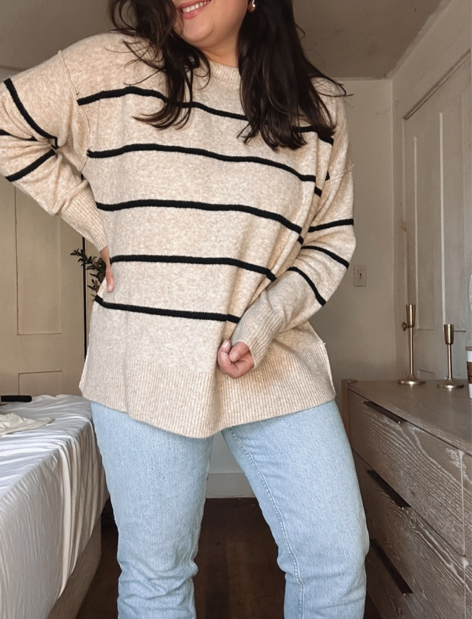 Favorite Aerie sweater from this season. 

#aerie #stripe #stripesweater #winterstyle 