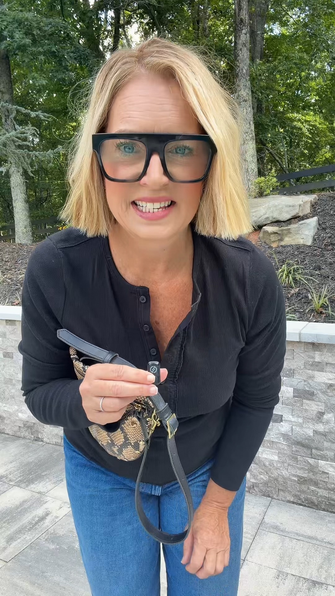 60 seconds or less. Real time. A real midlife outfit of the day. ⏱️

If you’re looking for modern, wearable style for women over 50, tap that follow button—I’m Jill, I’m 56, and I share what I’m actually wearing every day.

Today’s outfit is simple, comfortable and just a little cooler: Mother Denim long shorts, an Aerie ribbed black Henley layering tee, Reformation flip-flops, my Clare V crossbody and Freyr readers.

Nothing complicated—just an easy casual outfit that works for real life. I love showing that midlife style doesn’t have to be boring, overdone or difficult to recreate.

Would you wear the long-denim-shorts trend?

#MidlifeStyle #Over50Style #StyleOver50 #WomenOver50 #MidlifeFashion #Over50Fashion #RealLifeStyle #OutfitOfTheDay #OOTDOver50 #CasualChicStyle #ModernMidlife #WearableFashion

#LTKootd #LTKSeasonal #LTKOver40