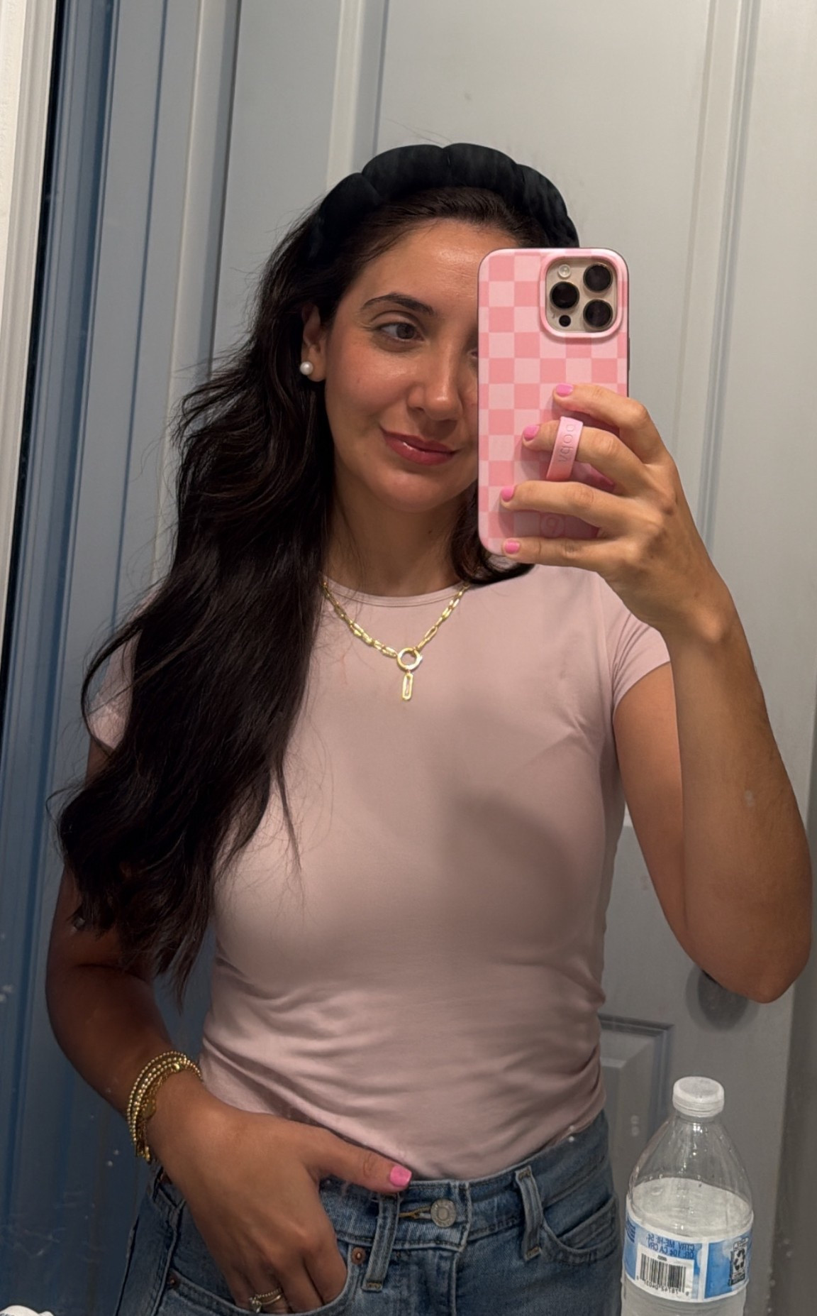 Do not mind my bottle of water right there haha. As I get ready I love to stay hydrated! 

Casual outfit to run some errands and then a birthday party lunch! I’m in love with this seamless T-shirt!! Makes me feel I’m wearing a skim but I’m not!!!

#LTKFindsUnder50 #LTKBeauty #LTKStyleTip