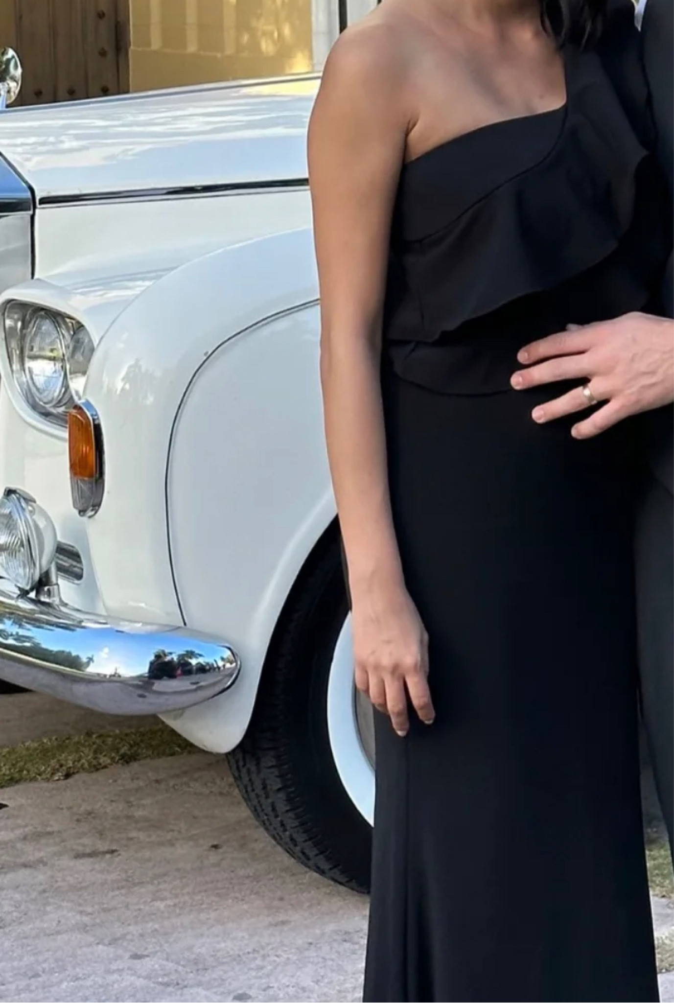 This formal wedding guest dress is amazing! Great for summer weddings too!

Miami wedding guest dress, formal dress, black tie wedding guest dress, black wedding guest dress

#LTKunder100 #LTKU #LTKwedding