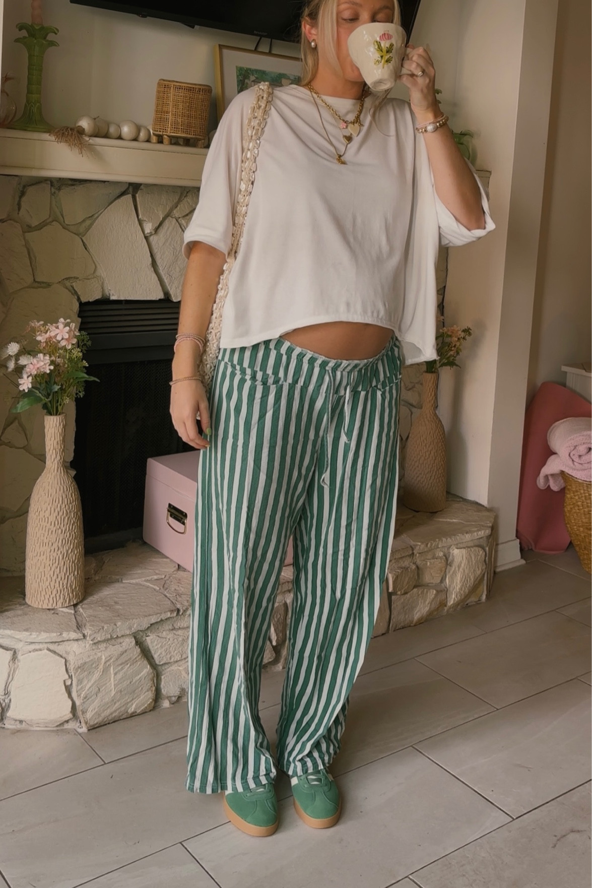 you can’t go wrong with these green pants under $40! more free people dupes over herrre 

#LTKbump #LTKfindsunder50