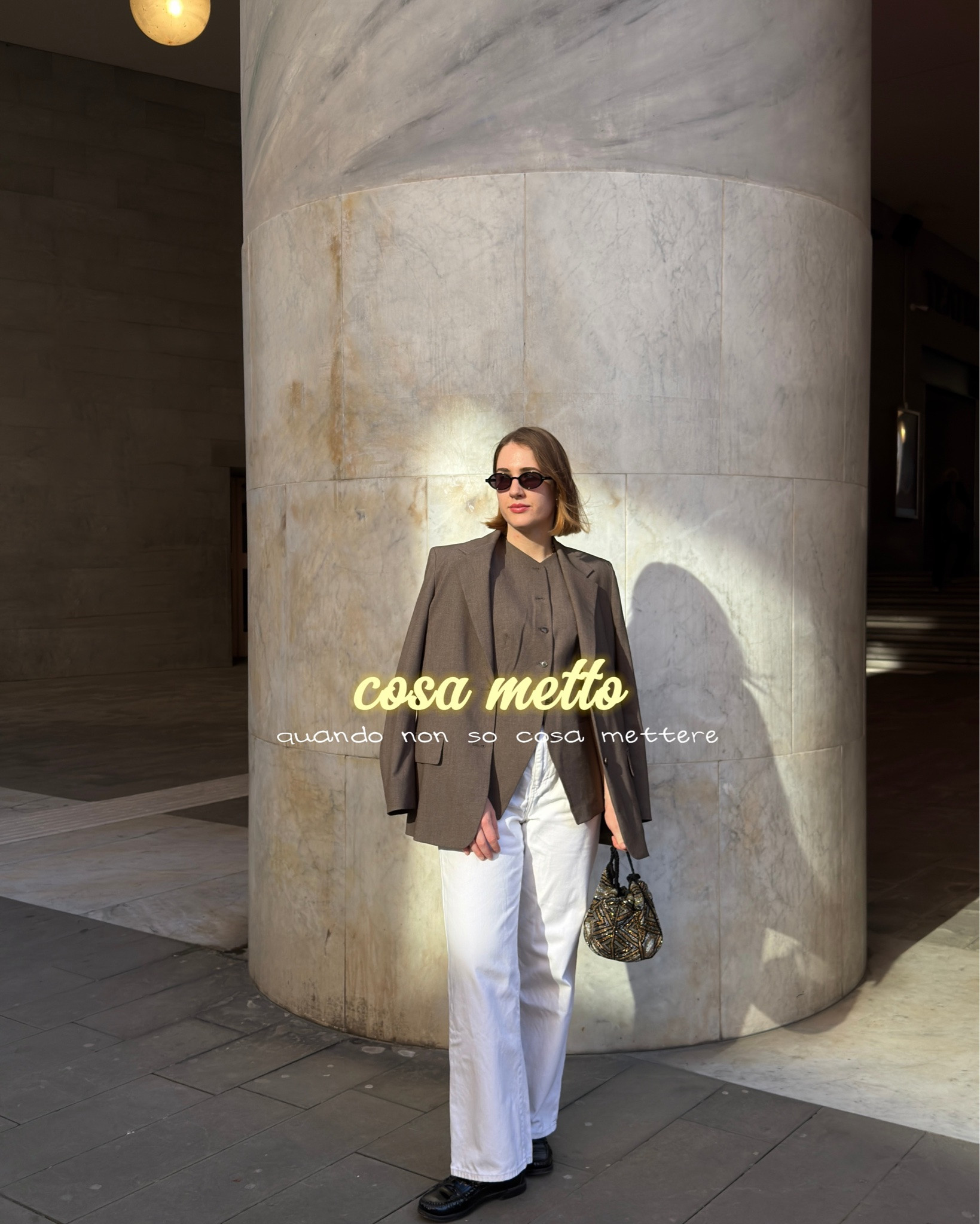C’è una differenza tra avere stile e avere un treno alle 7. Io ho il treno alle 7 ogni mattina. 
I look delle influencer sono bellissimi, anche i miei lo erano, finché non ho iniziato a lavorare full time 

Se vuoi sapere dove prendo le cose scrivi SHOP nei commenti, ho già preparato la lista così perdi meno tempo a cercare 💕

#outfitideas #lookbasici #capsulewardrobe
#stileitaliano #outfitinspiration